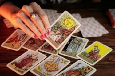 Apps de Tarot y la Búsca del Autoconocimiento