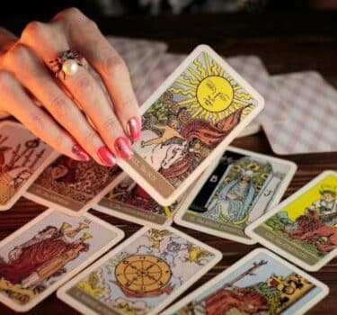 Apps de Tarot y la Búsca del Autoconocimiento