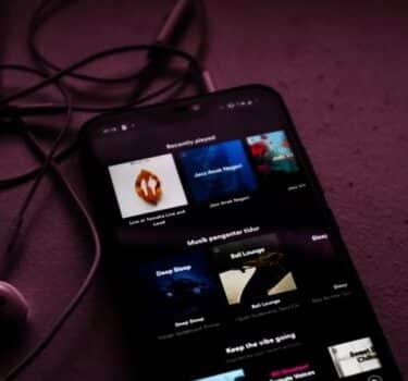 Sumérgete en la música sin límites